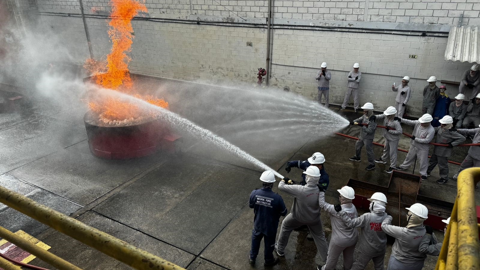 Treinamento de brigada de incêndio Aguiar Engenharia